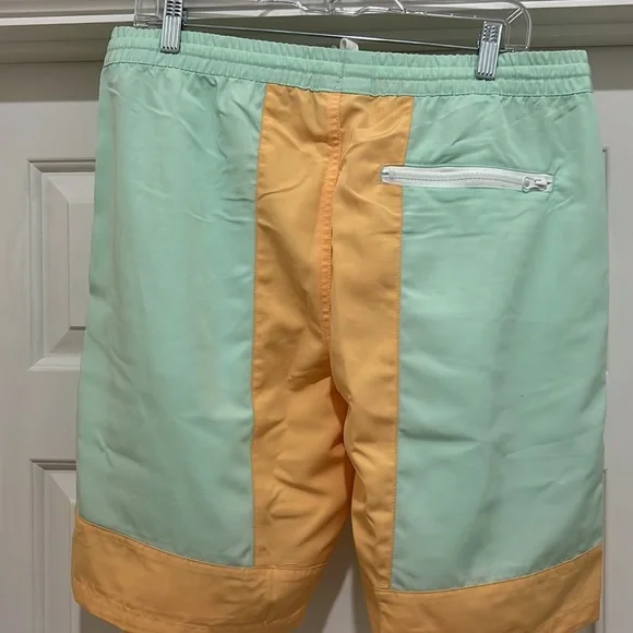 LRG Green & Orange (NWT) - Picture 2 of 3